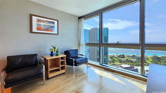1177 Queen Street 3702, Honolulu, HI 96814