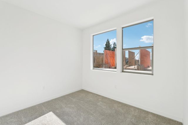 2054 Odin Walk, Sacramento, CA 95835