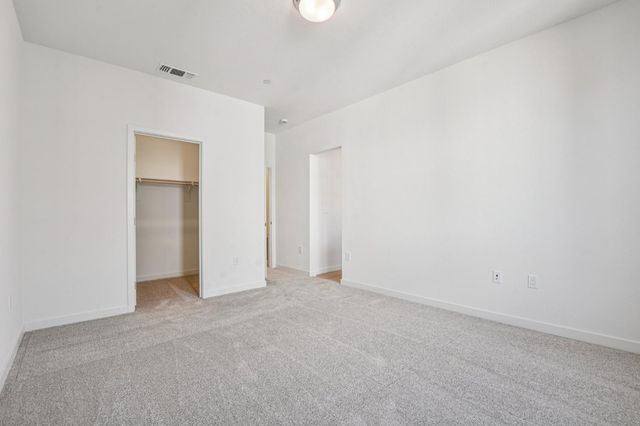 2054 Odin Walk, Sacramento, CA 95835