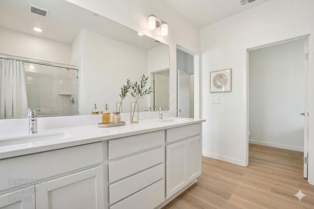 2054 Odin Walk, Sacramento, CA 95835