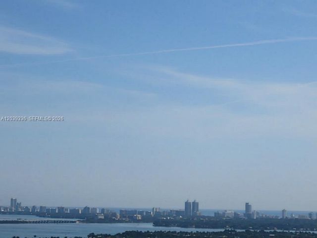 325 S BISCAYNE BLVD 4122, Miami, FL 33131
