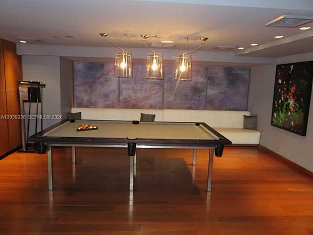 325 S BISCAYNE BLVD 4122, Miami, FL 33131