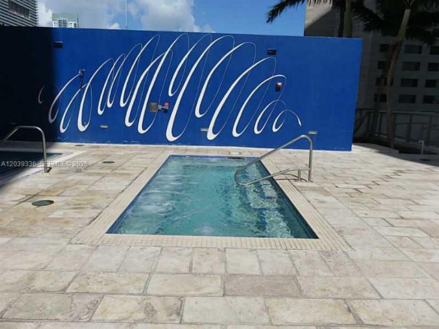 325 S BISCAYNE BLVD 4122, Miami, FL 33131