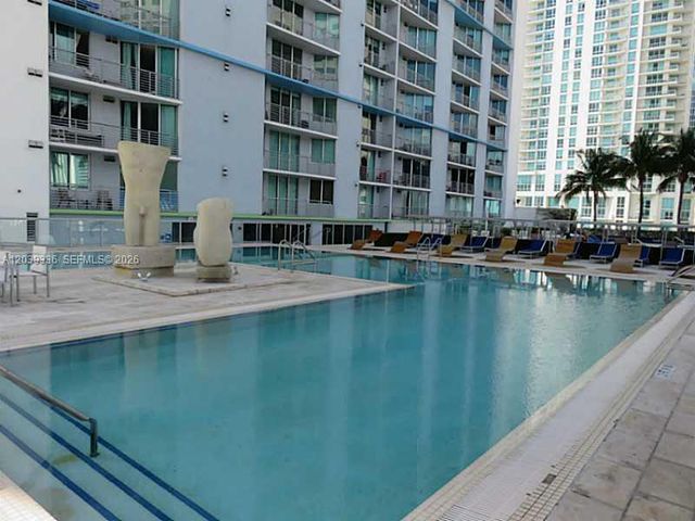 325 S BISCAYNE BLVD 4122, Miami, FL 33131