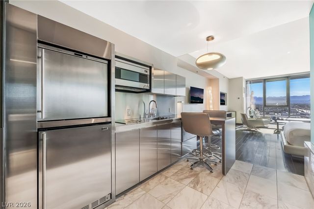 4381 West Flamingo Road 18305, Las Vegas, NV 89103