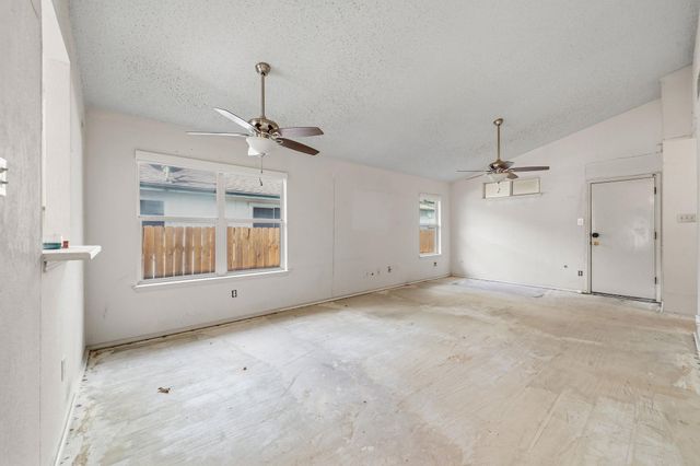 8128 Huddleston LN, Austin, TX 78748