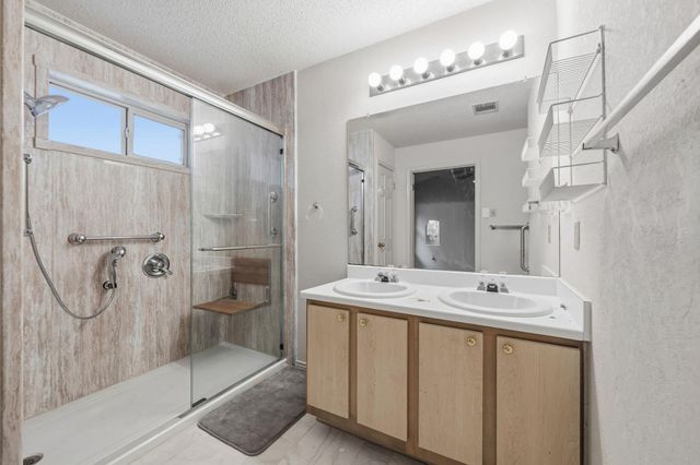 8128 Huddleston LN, Austin, TX 78748