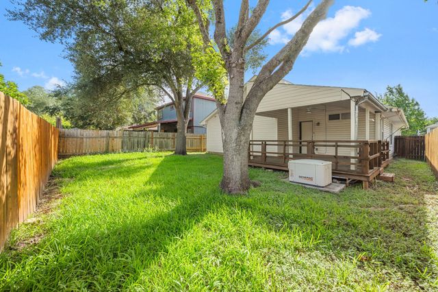 8128 Huddleston LN, Austin, TX 78748