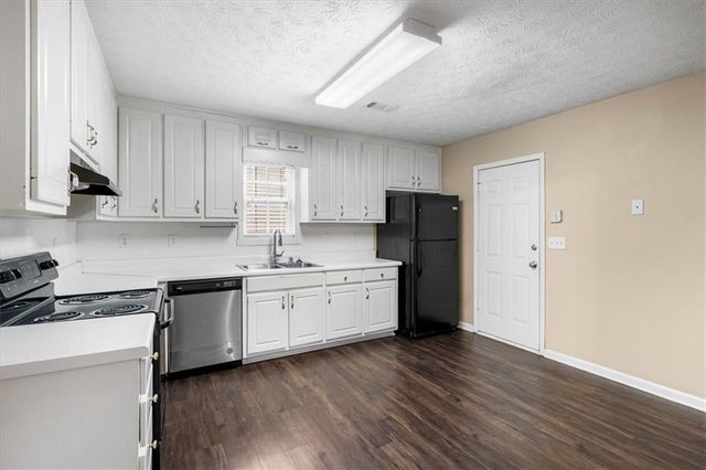 311 Crosswalk Drive, Auburn, GA 30011