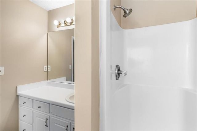 311 Crosswalk Drive, Auburn, GA 30011