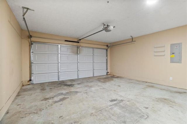 311 Crosswalk Drive, Auburn, GA 30011