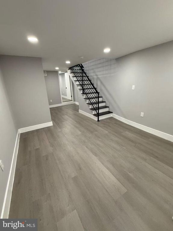 2502 S SHERIDAN ST, Philadelphia, PA 19148 — photo 4