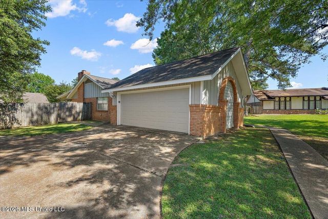 140 Trimble Street, Pearl, MS 39208
