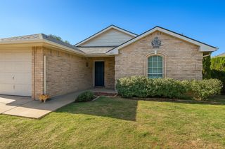 3819 Kiest Valley Court, Dallas, TX 75233