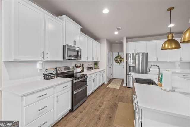 702 Eagles Nest Circle, Auburn, GA 30011