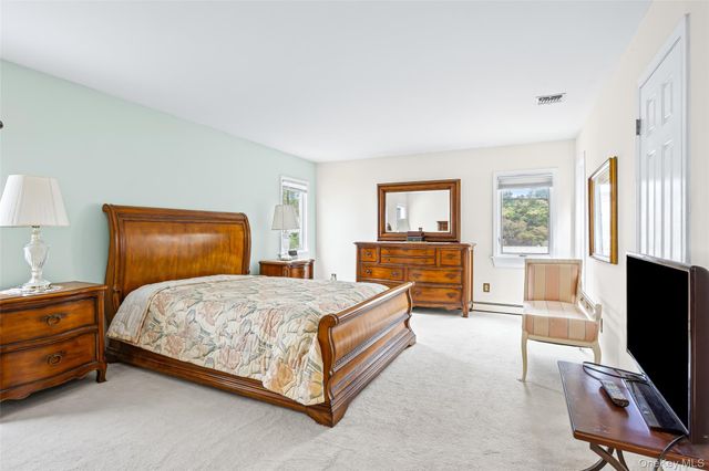 3 Louis Place, Nesconset, NY 11767