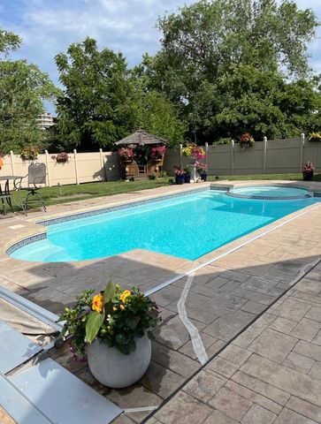 5N464 Neva Terrace, Itasca, IL 60143