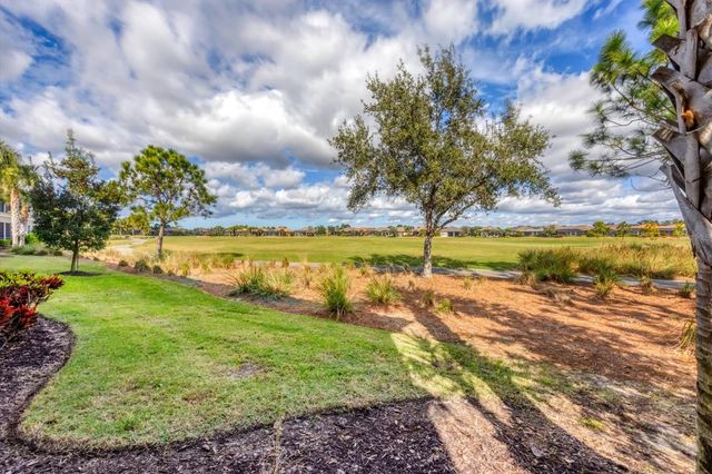 13703 MESSINA LOOP 104, Bradenton, FL 34211