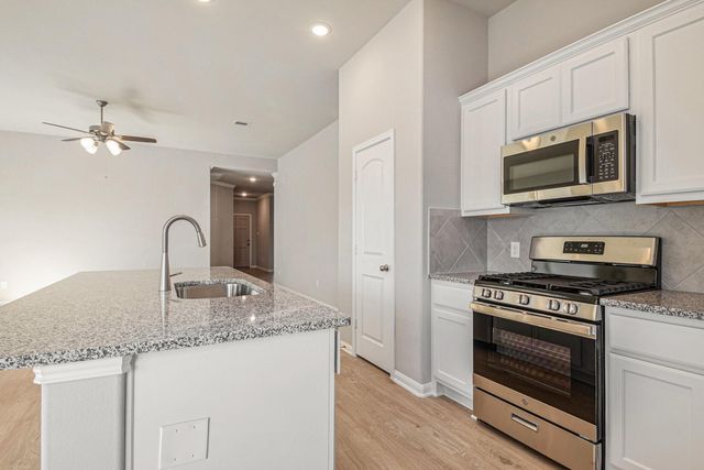 11412 Natalia Lane, Willis, TX 77318