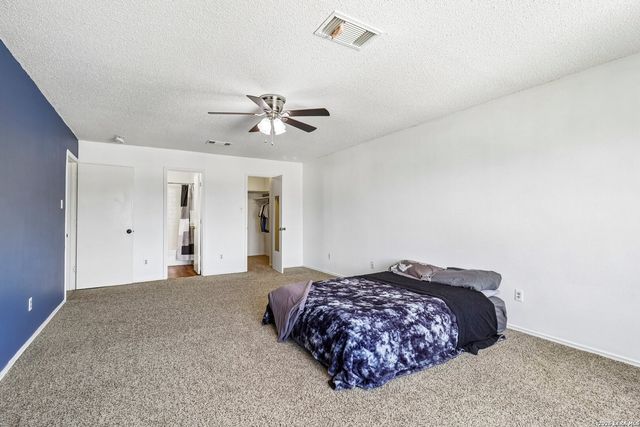 10132 SUNSET PL, San Antonio, TX 78245