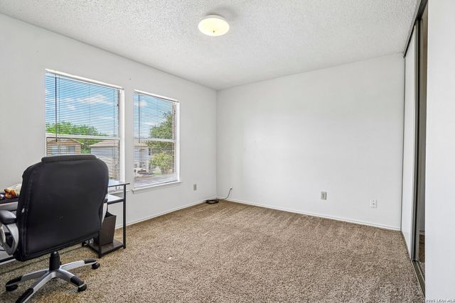 10132 SUNSET PL, San Antonio, TX 78245