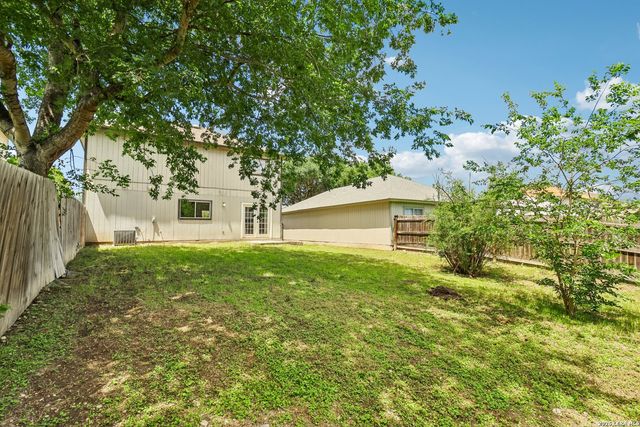 10132 SUNSET PL, San Antonio, TX 78245