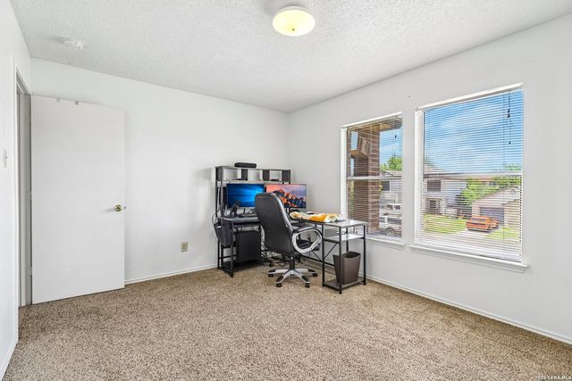 10132 SUNSET PL, San Antonio, TX 78245