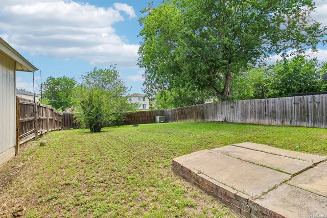 10132 SUNSET PL, San Antonio, TX 78245