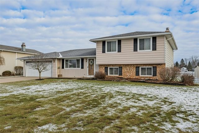 6399 Buell Drive, Lockport Town, NY 14094