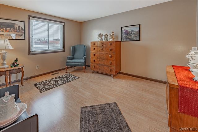 6399 Buell Drive, Lockport Town, NY 14094