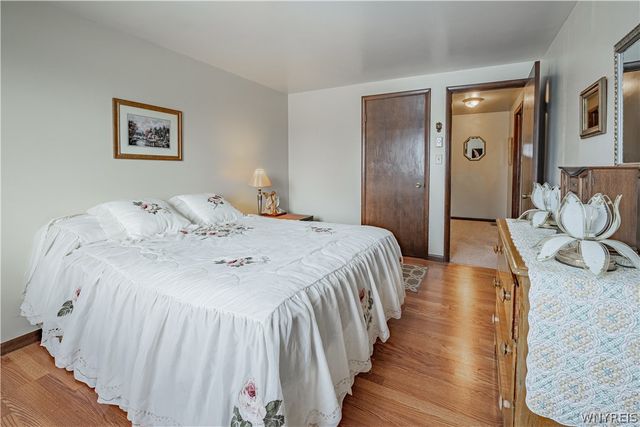 6399 Buell Drive, Lockport Town, NY 14094