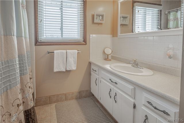 6399 Buell Drive, Lockport Town, NY 14094