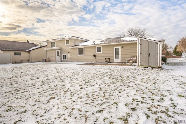 6399 Buell Drive, Lockport Town, NY 14094