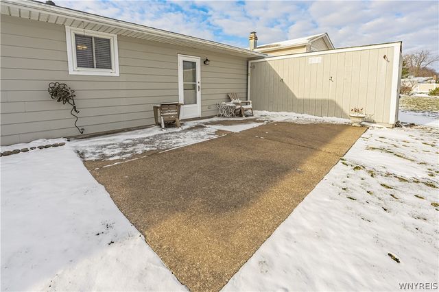 6399 Buell Drive, Lockport Town, NY 14094