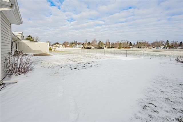 6399 Buell Drive, Lockport Town, NY 14094