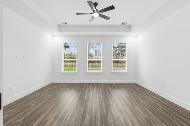 25088 Forest Circle, Hockley, TX 77447