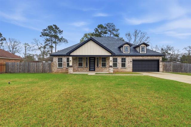 25088 Forest Circle, Hockley, TX 77447