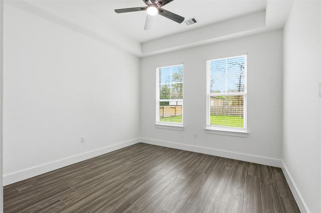 25088 Forest Circle, Hockley, TX 77447