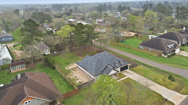 25088 Forest Circle, Hockley, TX 77447