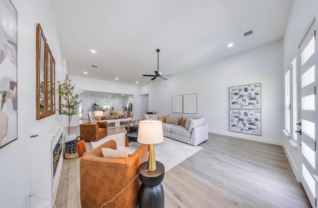 25088 Forest Circle, Hockley, TX 77447