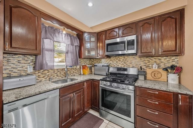 2563 Jackson Ave, Union Twp., NJ 07083