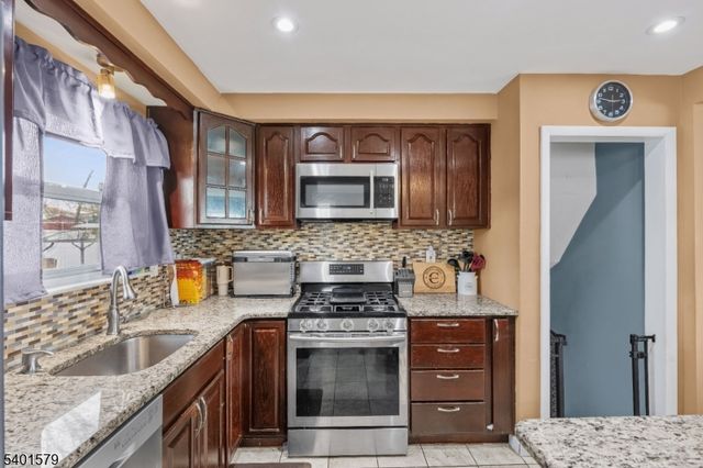 2563 Jackson Ave, Union Twp., NJ 07083