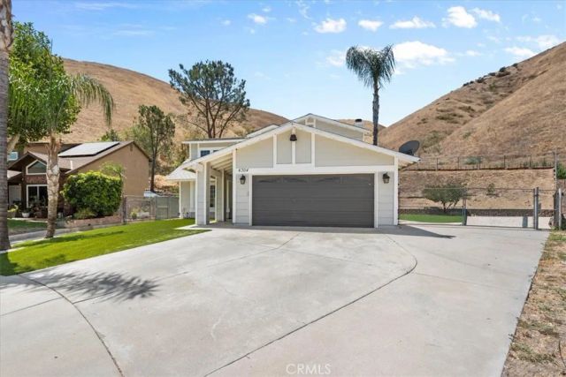 4304 Whitney Dr, San Bernardino, CA 92407