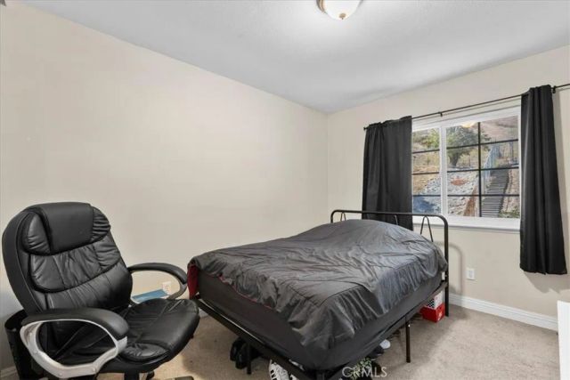 4304 Whitney Dr, San Bernardino, CA 92407