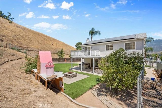 4304 Whitney Dr, San Bernardino, CA 92407