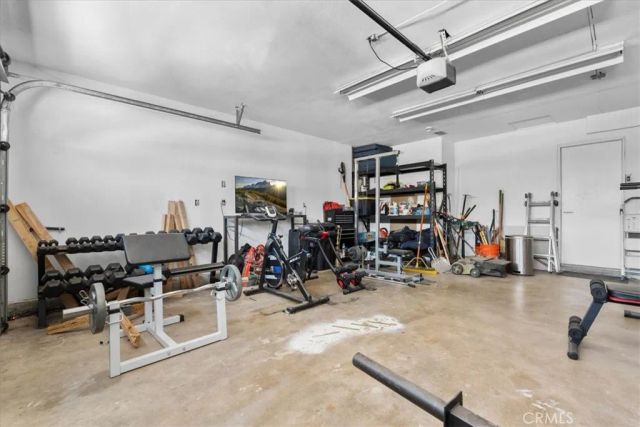 4304 Whitney Dr, San Bernardino, CA 92407