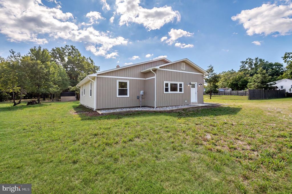 7574 WEYMOUTH RD, HAMMONTON, NJ 08037 — photo 2