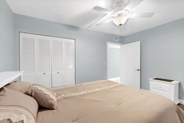 5190 Las Verdes Circle 108, Delray Beach, FL 33484