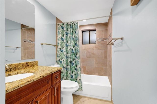 5190 Las Verdes Circle 108, Delray Beach, FL 33484