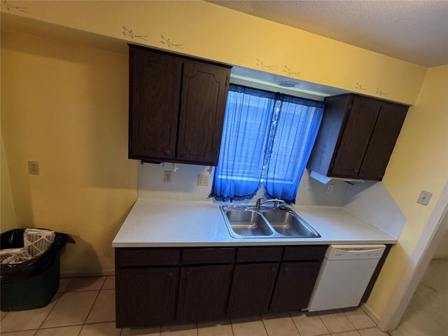 8918 Indian River Drive, Houston, TX 77088